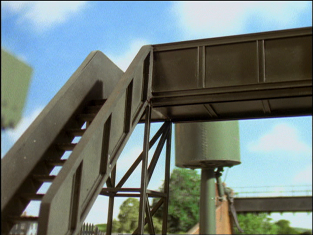 File:GordonandtheGremlin80.png