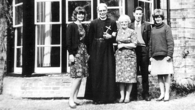 File:WilbertAwdryandhisFamily3.jpeg