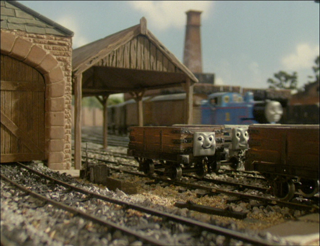 File:Trucks17.png