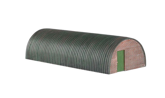 File:BachmannCorrugatedHut.jpg