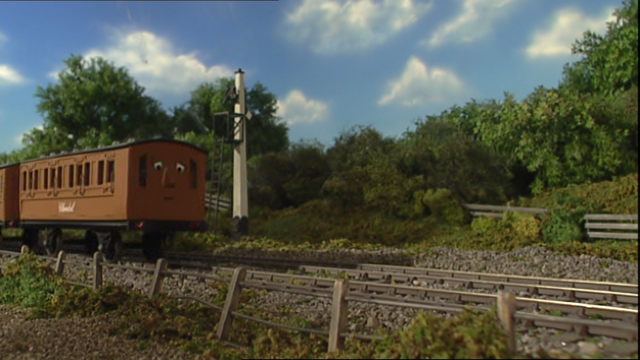 File:ThomasandtheTuba58.png