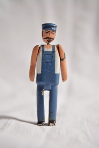 File:DockWorkmanSmallScaleModel2.jpg