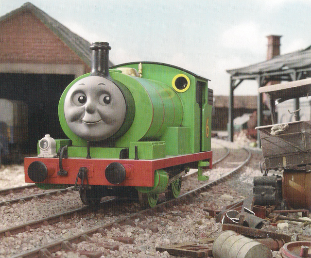 File:MiddleEngines72.png
