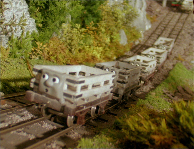 File:Trucks40.png
