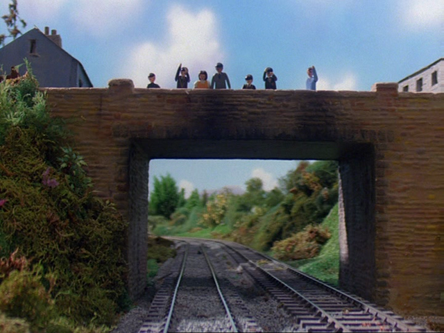 File:ThomasGetsBumped15.png
