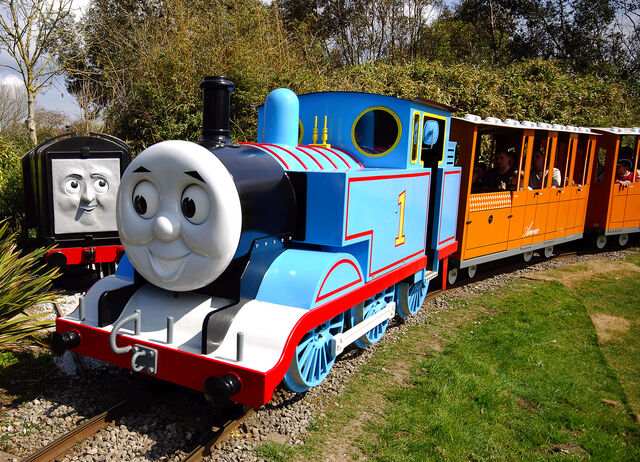 File:ThomasandDieselatDrusillasPark.jpg