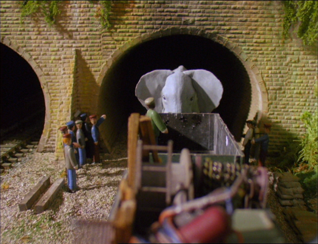File:HenryandtheElephant58.png
