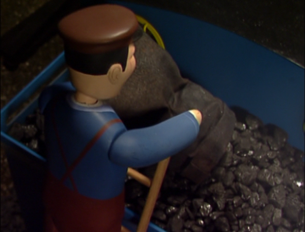 File:Season10Opening11.png