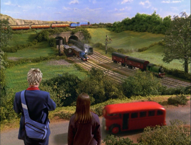 File:ThomasAndTheMagicRailroad680.png