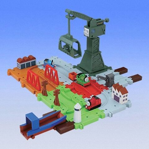 File:PocketFantasyPercyandCrankyMischiefBlockRailSet.jpg