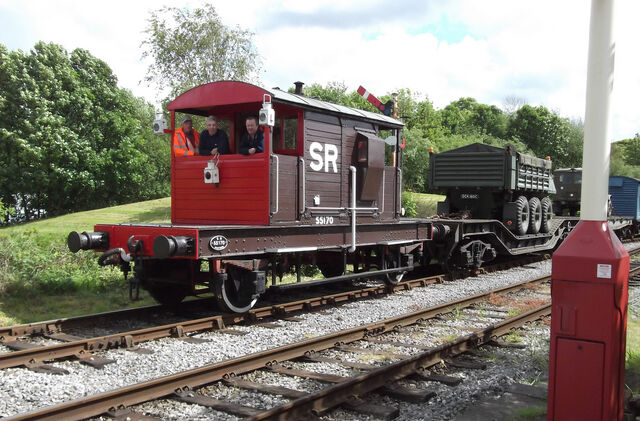 File:SouthernRailway25TonPillboxBrakeVan.jpg