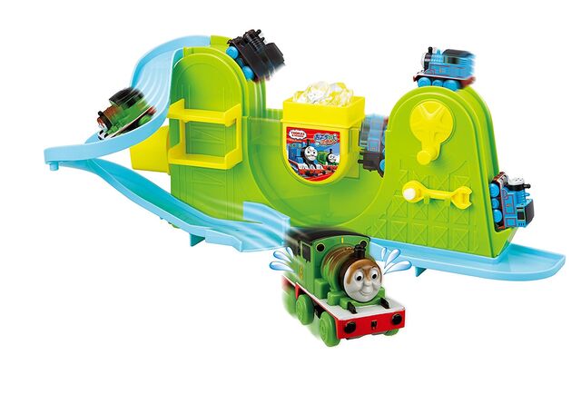 File:OfurodeMiniCarThomasandPercyset.jpg