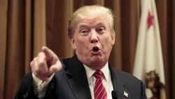 Trump-pointing-repetition