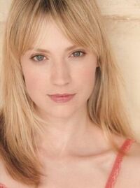 Beth Riesgraf