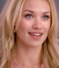Yvonne Strahovski