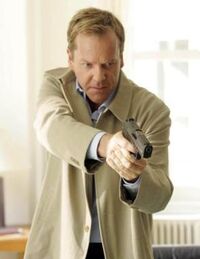 Kiefer Sutherland 4