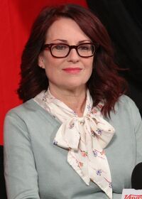 Megan Mullally 6