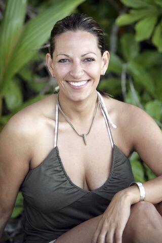 File:Rob S5 Contestant.jpg