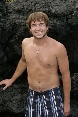 File:Sam S1 Contestant.jpg