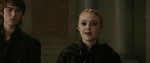 File:Newmoon 5849.jpg