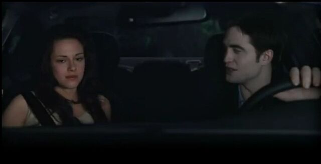 File:Leavingforthehoneymoon.jpg