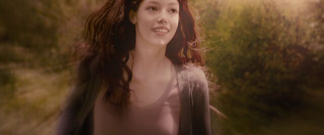 File:BreakingDawnPt1-3815.jpg