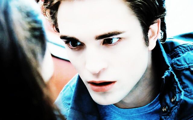 File:Edward-Cullen-edward-and-bella-4732527-1280-800.jpg
