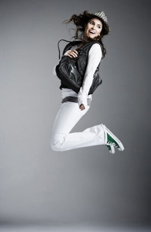 File:A-jumpimg-nikki.jpg