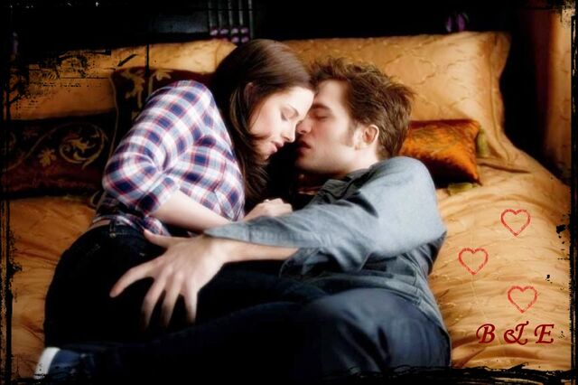 File:ECLIPSE-BELLA-AND-EDWARD-twilight-series-10418962-1600-1066.jpg