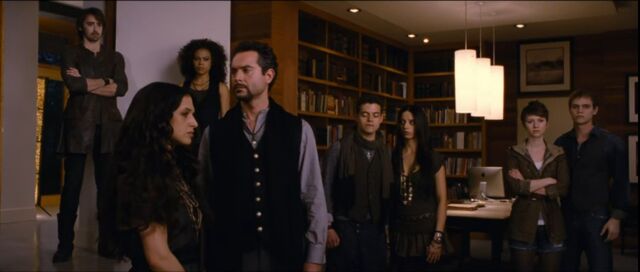 File:Newvampirescullenshouse.jpg