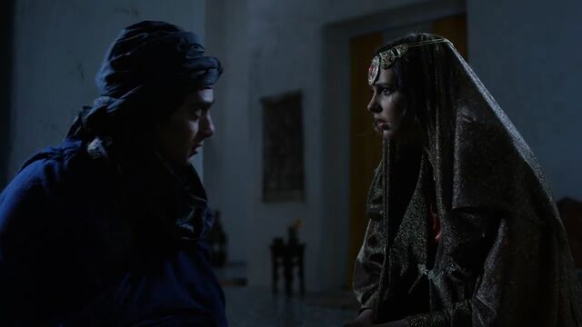 File:Benjamin-tia-night.jpg