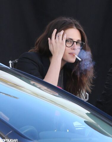 File:Smoke2.jpg