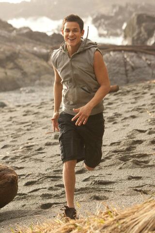 File:New-Stills-Breaking-Dawn-twilight-series-27009716-640-960.jpg