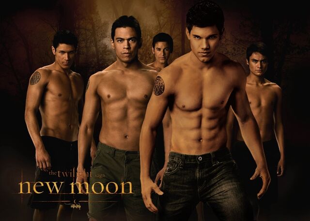 File:Jacob-Black-Wolf-Pack-taylor-lautner-7301791-1400-999.jpg