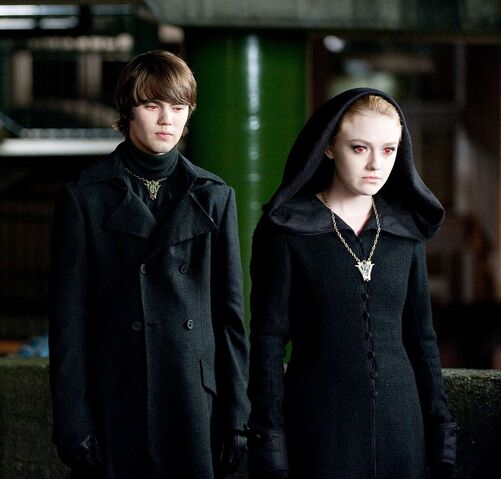 File:Jane and Alec 7.jpg