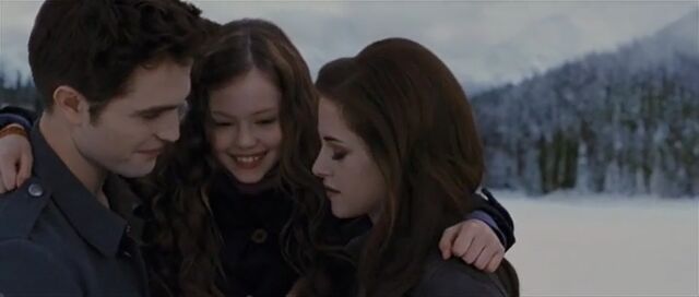 File:Edward-renesmee-bella.jpg