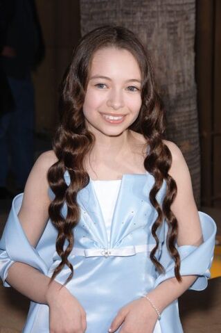 File:Jodelle-ferland-12.jpg