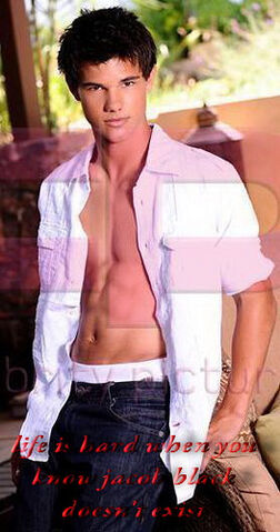 File:Taylor Lautner.jpg