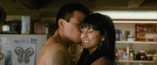 File:Sam-emily-smutching.jpg