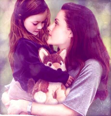 File:461px-Bella and renesmee.jpg