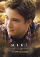 131px-The-twilight-saga-new-moon-and-mike-newton-profile.jpg