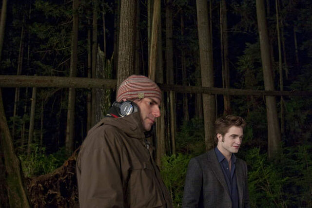 File:New Moon-281-large.jpg