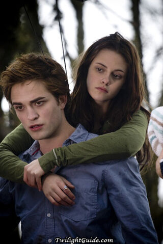 File:419 edward-cullen-bella-swan.jpg