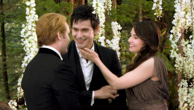 File:Carmen & eleazar (06).jpg