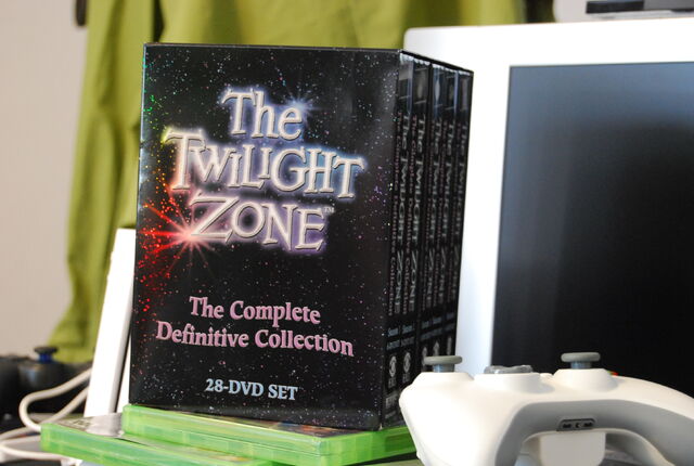 File:Twilight Zone Box-8126.jpg