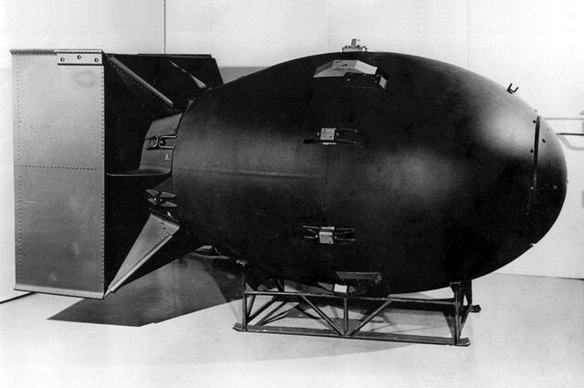 Datei:Fat man-1-.jpg