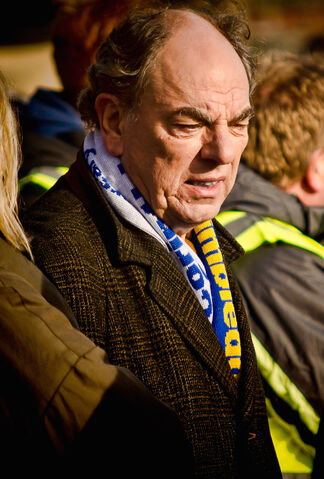 File:Alun Armstrong.jpg