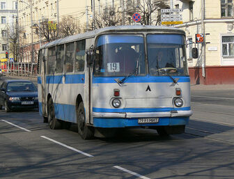 LAZ-695 bus 2002