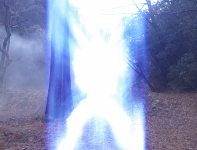 File:Alien Fanton Teleportation.png