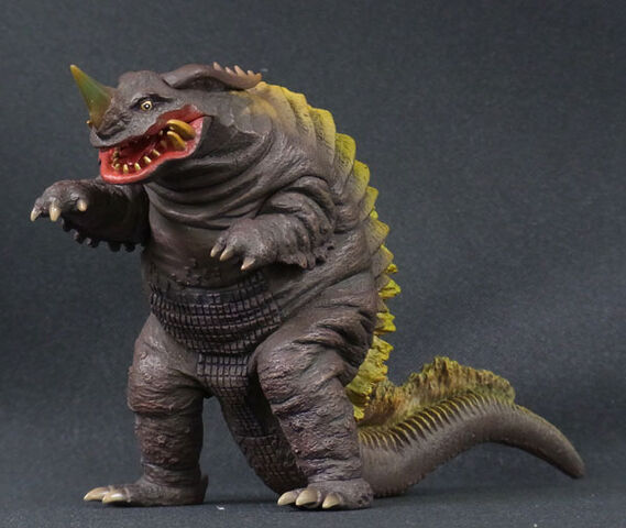 File:Neronga-XPLUS.jpg